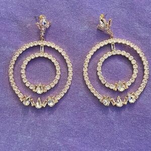 ADRIENNE HOUGHTON GOLD TONE BEAUTIFUL STATEMENT EARRINGS